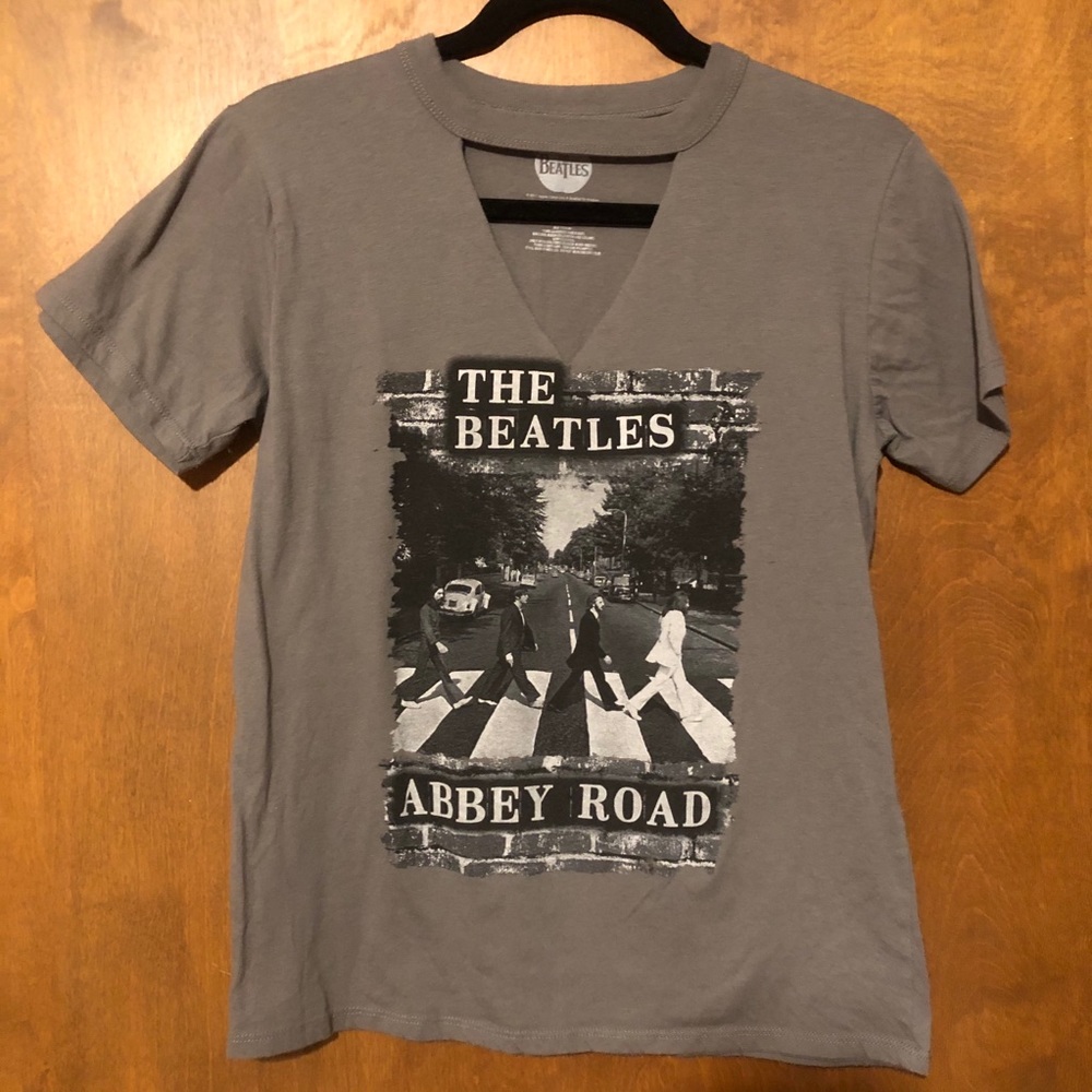 THE BEATLES Graphic Band Tee with Cutout Neck XS
